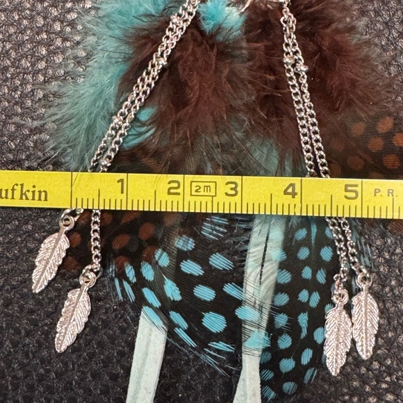 Handmade feather boho earrings - Picture 3 of 4